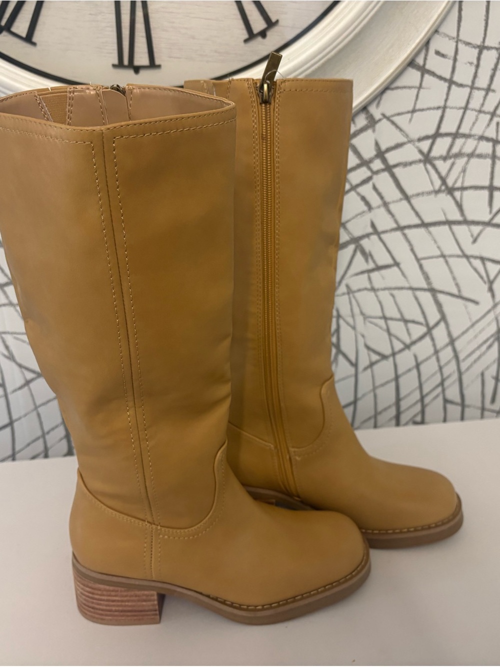 C&C California Tall  Heel Womens Zipper Boots In A Honey Color